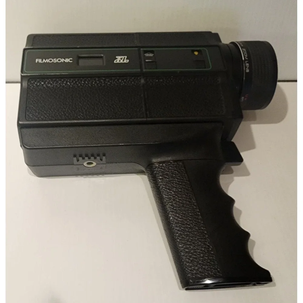 Bell & Howell Soundstar Filmosonic XL Model 1225 Movie Camera Black UNTESTED